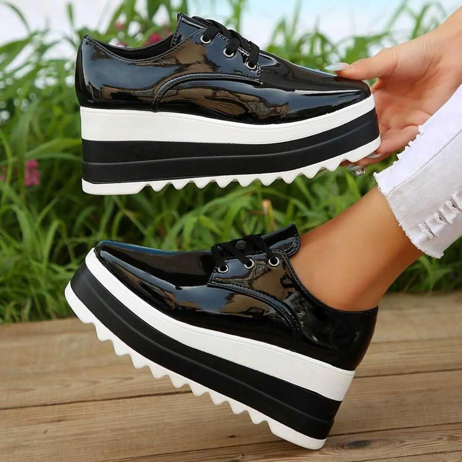 Yanzhenglip Wedge Sneakers for Women Hidden High Heeld Sneakers Dressy Lace Up High Top Sneakers Fashion Orthopedic Walking Shoes Breathable Lace Embroidery Running Shoes Casual Platform Sneakers